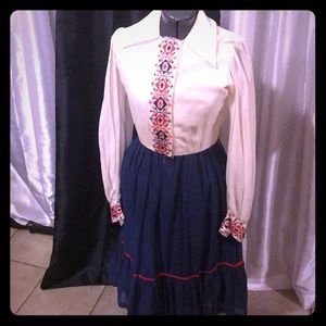 Vintage Sir James Embroidered Dress Size Large